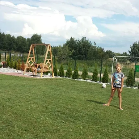 Domektomek Z Kominkiem I Ogrodem 1000m *