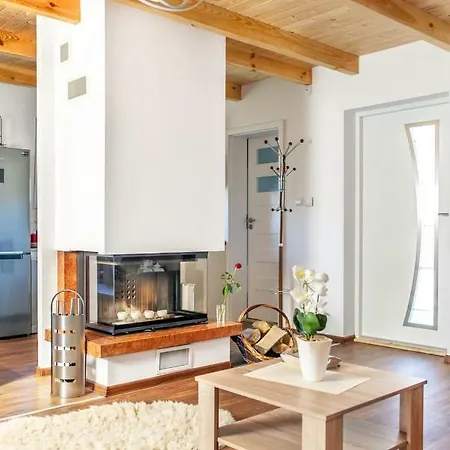 Domektomek Z Kominkiem I Ogrodem 1000m Сasa de vacaciones