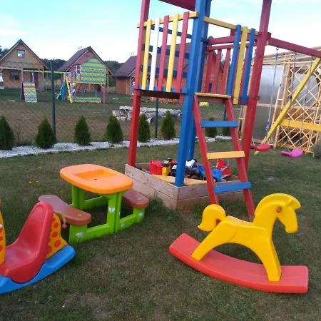 Сasa de vacaciones Domektomek Z Kominkiem I Ogrodem 1000m *