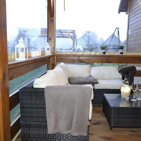 Domektomek Z Kominkiem I Ogrodem 1000m *