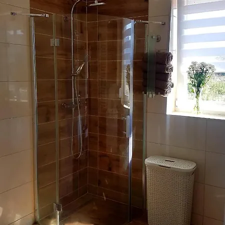 Tatil Evi Domektomek Z Kominkiem I Ogrodem 1000m *